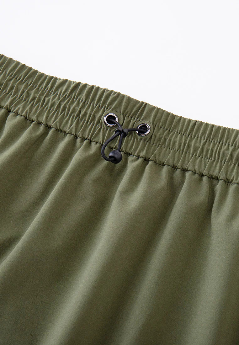Asymmetrical hem skirt
